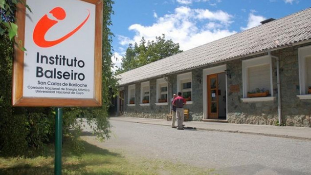 imagen CONCURSO "ERRAR ES HUMANO" EN EL INSTITUTO BALSEIRO