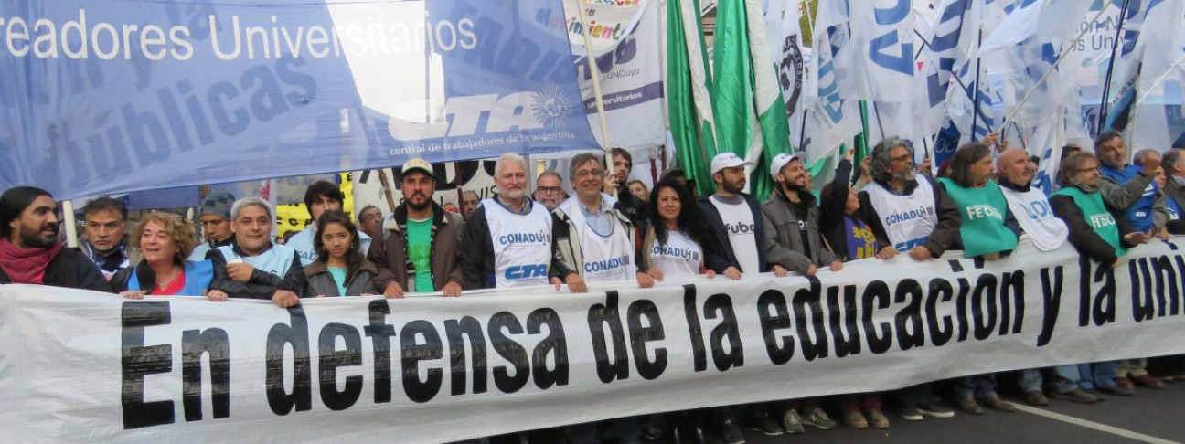 imagen Convocan para hoy a la marcha nacional en defensa de la Universidad Pública