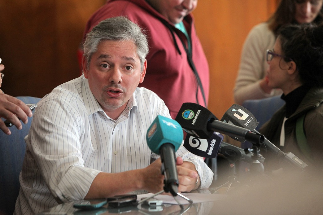 imagen Virales sobre el fracking: "Es casi un terrorismo con base en información falsa"